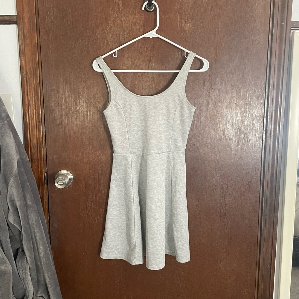 Size 4 grey dress